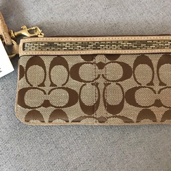 Coach wristlets - Picture 4 of 4
